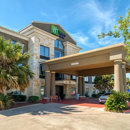 Holiday Inn Express And Suites Beeville By Ihg Kültér fotó