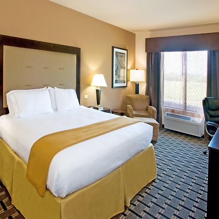 Holiday Inn Express And Suites Beeville By Ihg Szoba fotó