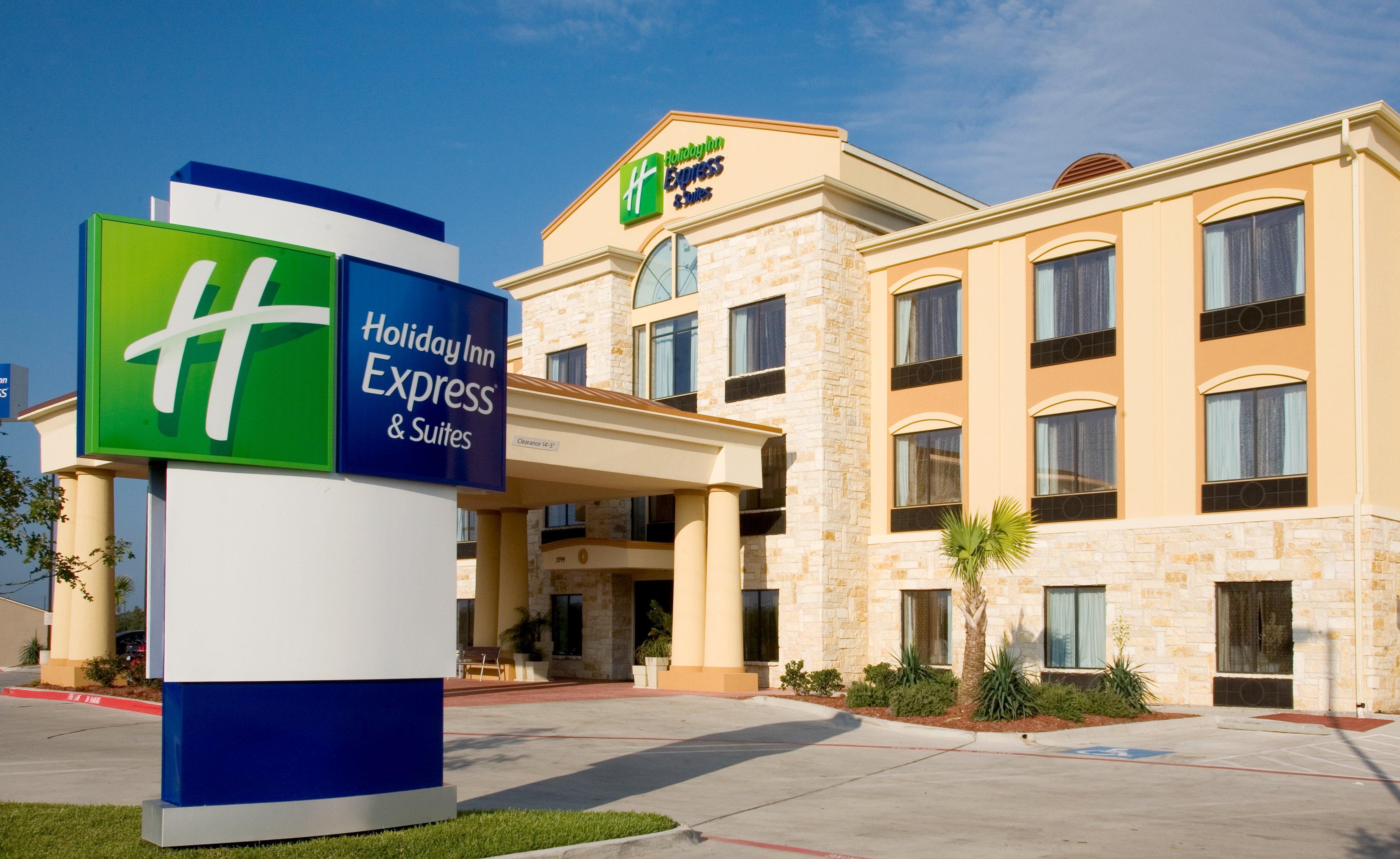 Holiday Inn Express And Suites Beeville By Ihg Kültér fotó