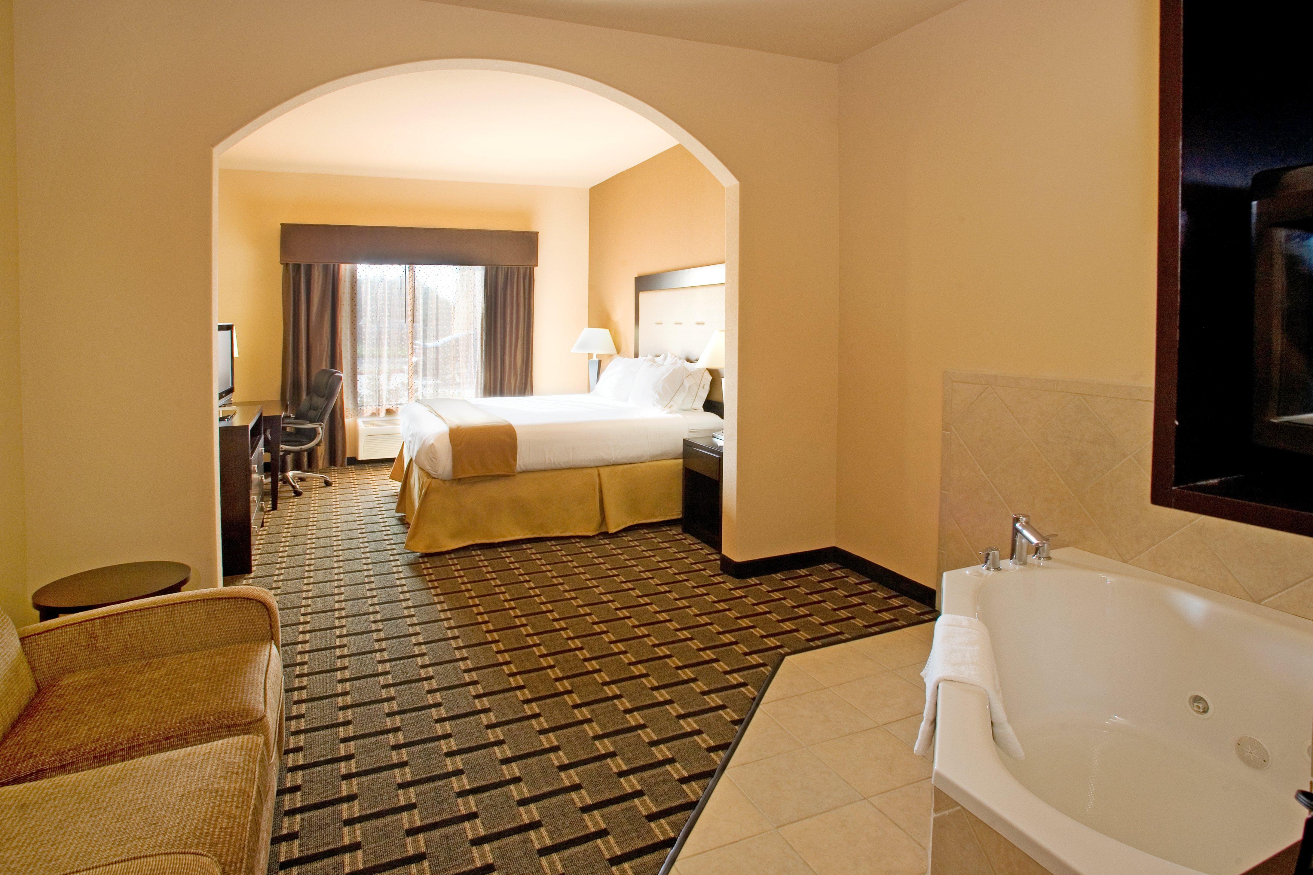 Holiday Inn Express And Suites Beeville By Ihg Kültér fotó