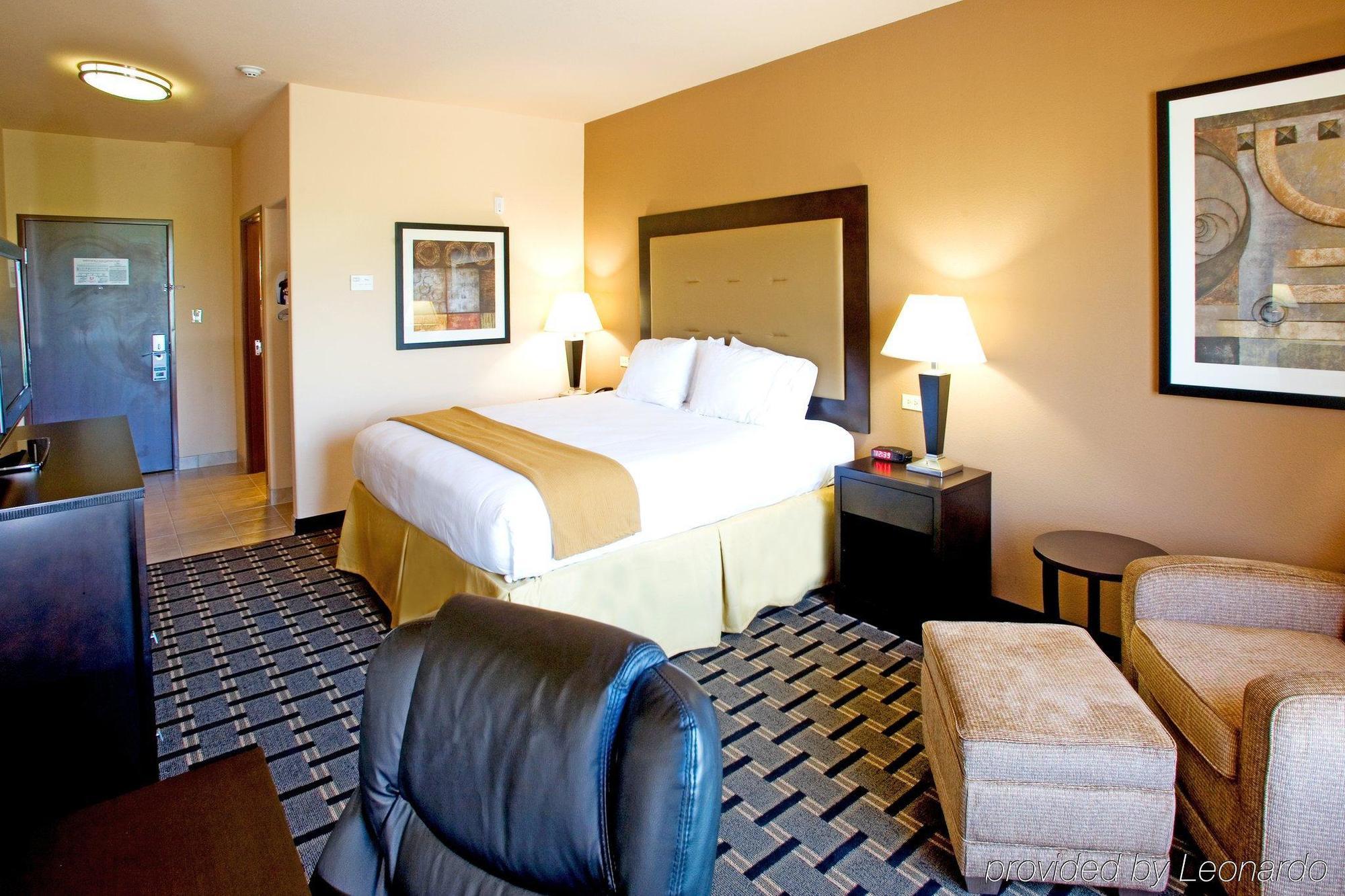 Holiday Inn Express And Suites Beeville By Ihg Szoba fotó